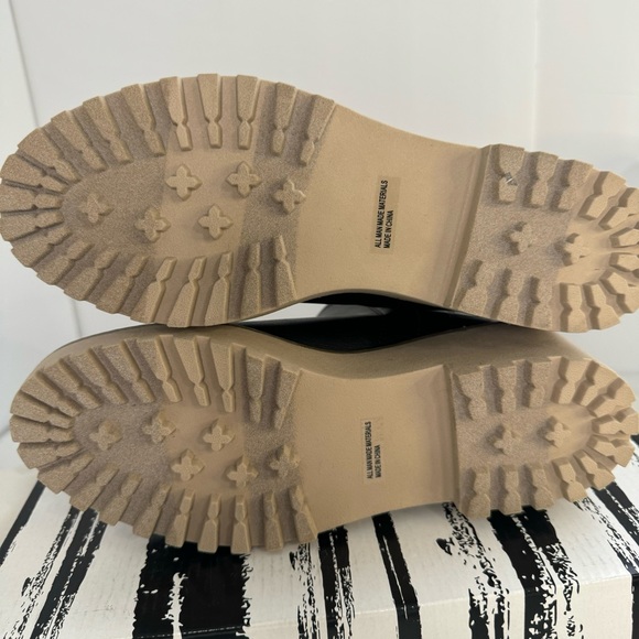 Dolce Vita Chelsea Rancher boots, size :8, black. *WILL NOT COME IN BOX. - Picture 11 of 16